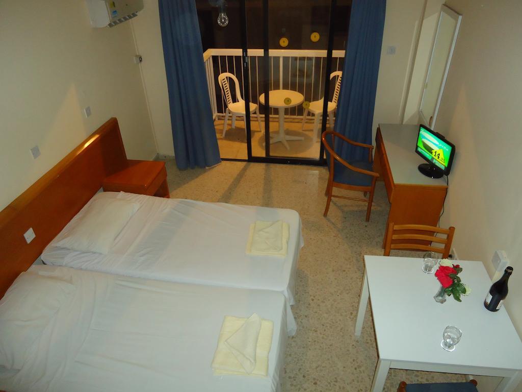 Marisa Hotel Apartments Agia Napa Exterior foto